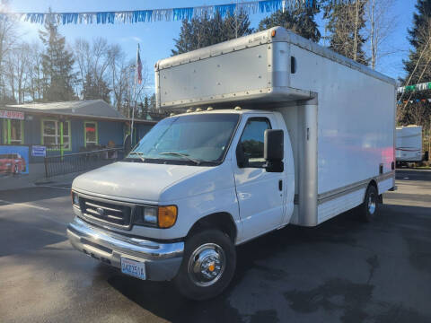 2006 Ford E-Series for sale at HIGHLAND AUTO in Renton WA