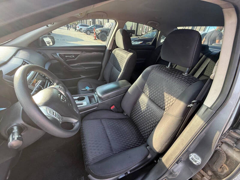 2017 Nissan Altima 2.5 SV