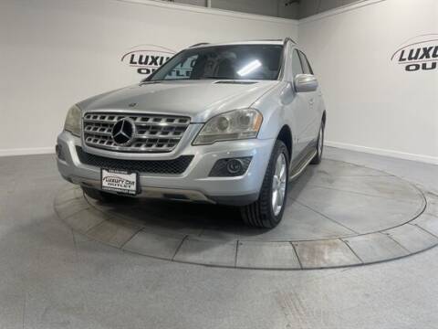 2010 Mercedes-Benz M-Class for sale at Luxury Car Outlet in West Chicago IL