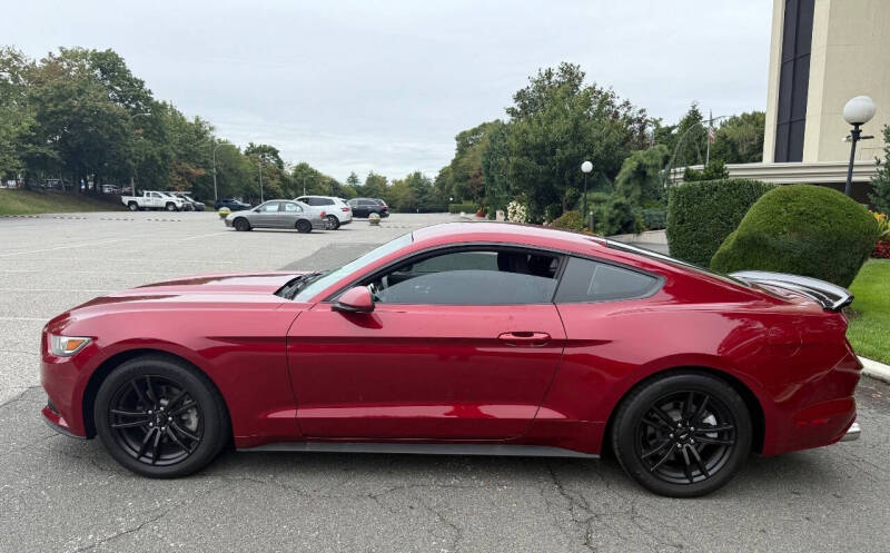 2017 Ford Mustang EcoBoost