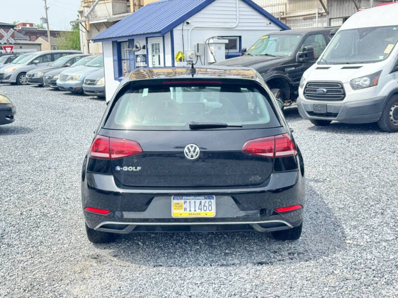 2019 Volkswagen e-Golf SE