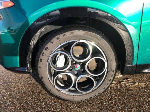 2024 Alfa Romeo Tonale Hybrid Ti