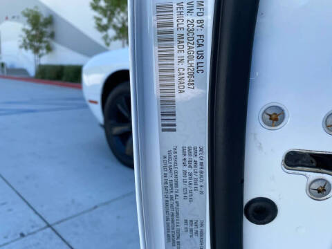 2020 Dodge Challenger SXT