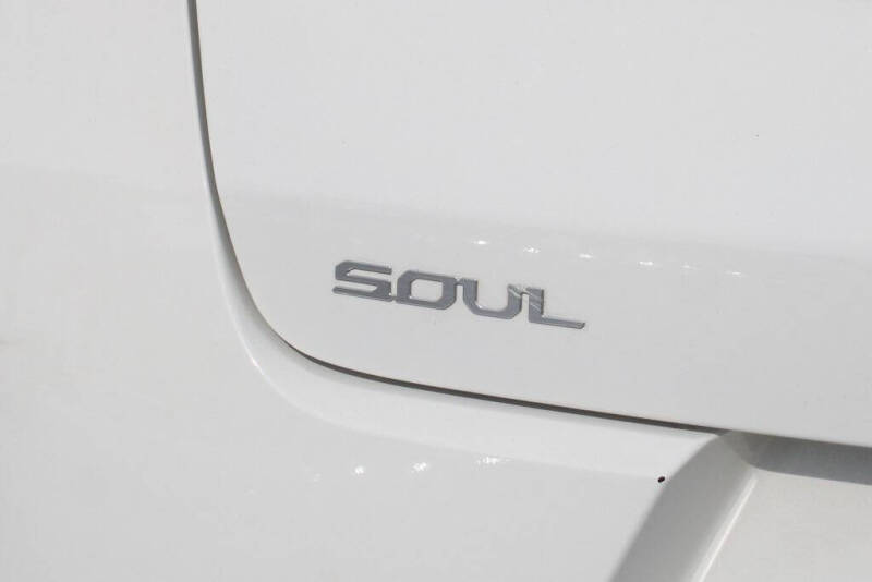 2023 Kia Soul S