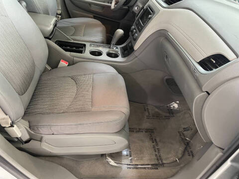 2016 Chevrolet Traverse LS