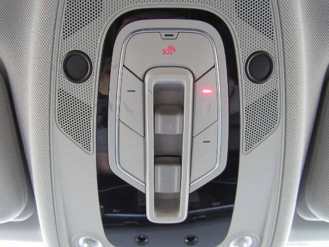 2022 Audi Q7 quattro Premium 55 TFSI