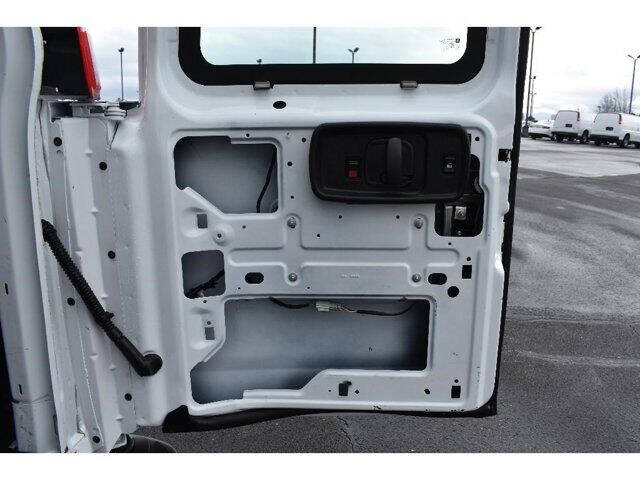 2021 Chevrolet Express 2500