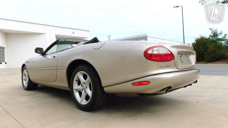 2000 Jaguar XK-Series XK8