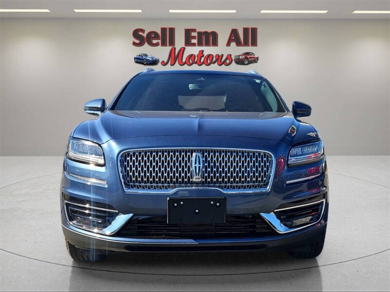 2019 Lincoln Nautilus Select