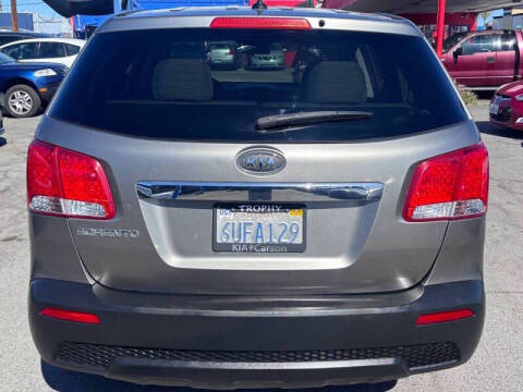 2012 Kia Sorento LX