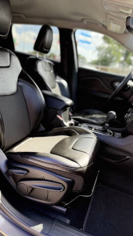 2020 Jeep Cherokee Altitude