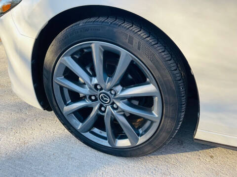 2019 Mazda Mazda3 Hatchback Preferred