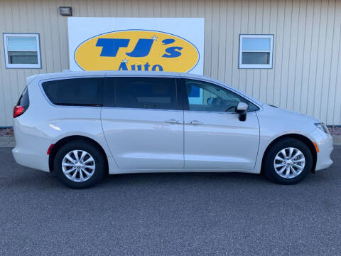 2017 Chrysler Pacifica for sale at TJ's Auto in Wisconsin Rapids WI