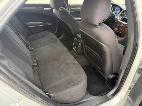 2012 Chrysler 300