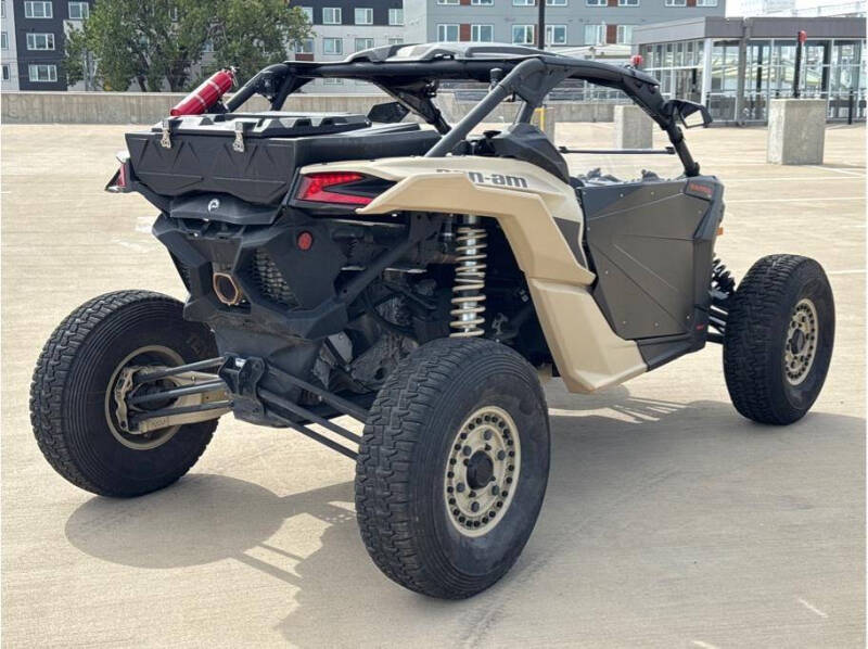 2021 Can-Am Maverick X3