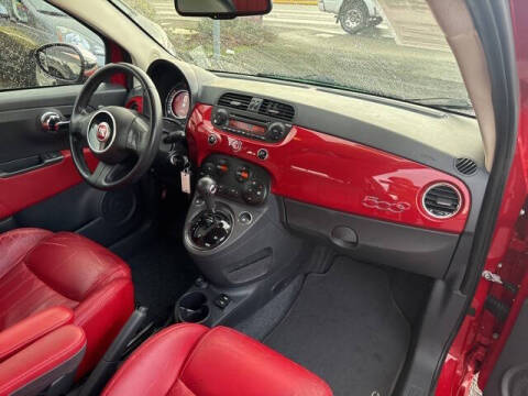 2015 FIAT 500c Lounge