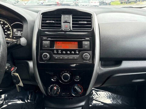 2015 Nissan Versa Note SV