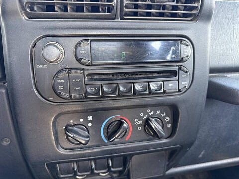 2005 Jeep Wrangler SE