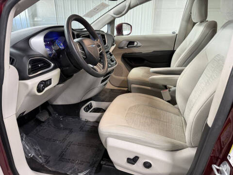 2018 Chrysler Pacifica Hybrid Touring Plus