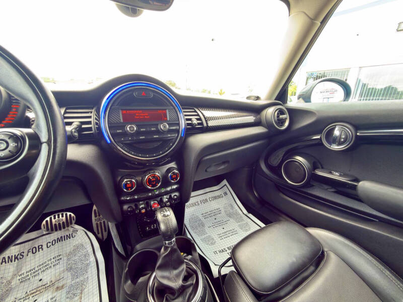 2015 MINI Hardtop 2 Door Cooper S