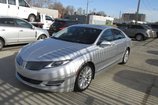 2016 Lincoln MKZ for sale at United Car Company in Detroit, MI