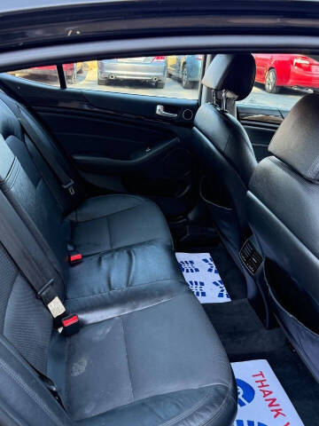 2015 Kia Cadenza Premium