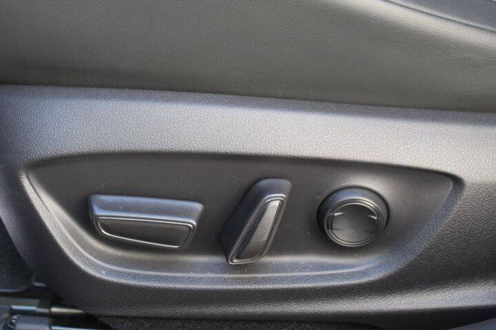 2025 Toyota Prius Limited