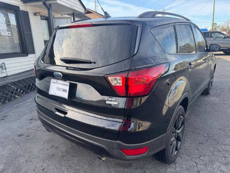 2019 Ford Escape SE