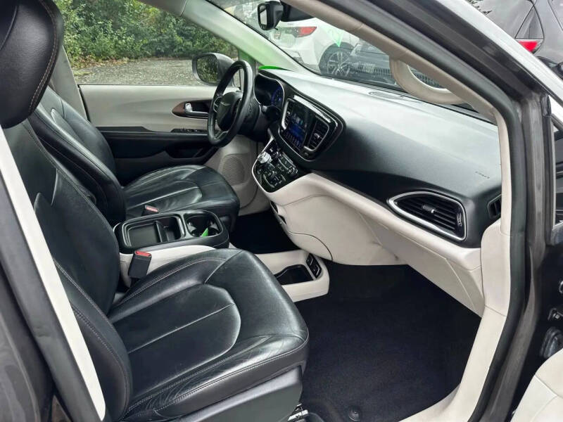 2017 Chrysler Pacifica