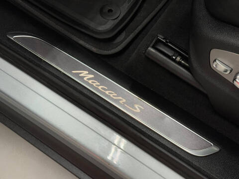 2020 Porsche Macan S