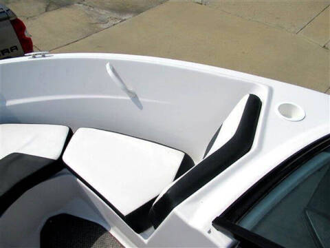 2016 Four Winns 190 Horizon