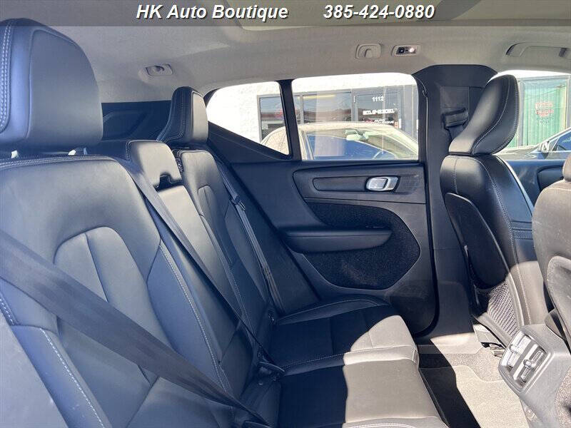 2019 Volvo XC40 T5 Momentum