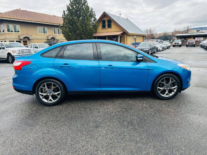 2013 Ford Focus SE photo 8