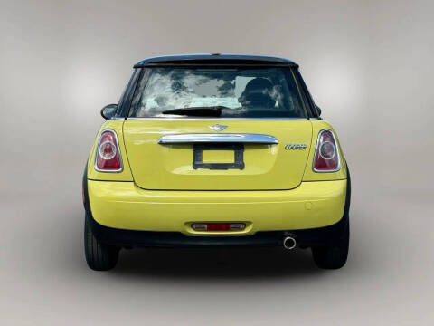 2011 MINI Cooper