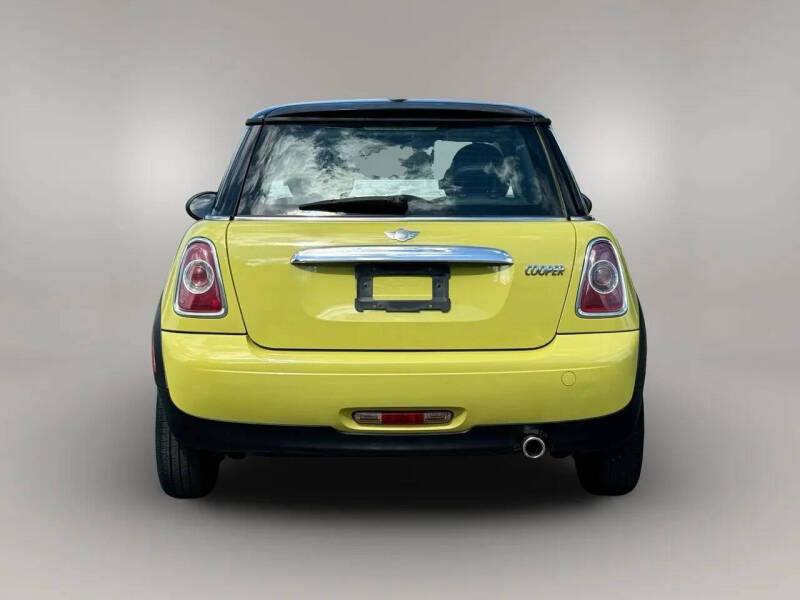 2011 MINI Cooper