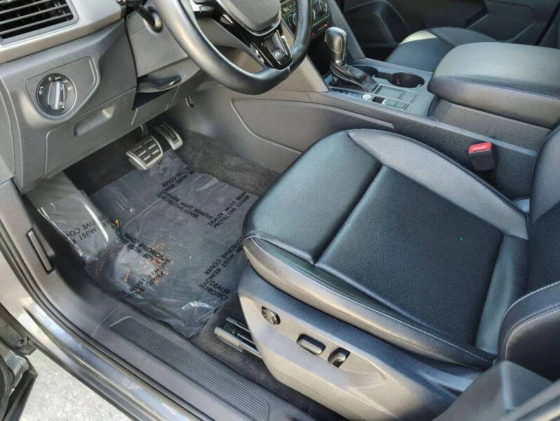 2018 Volkswagen Atlas V6 SE