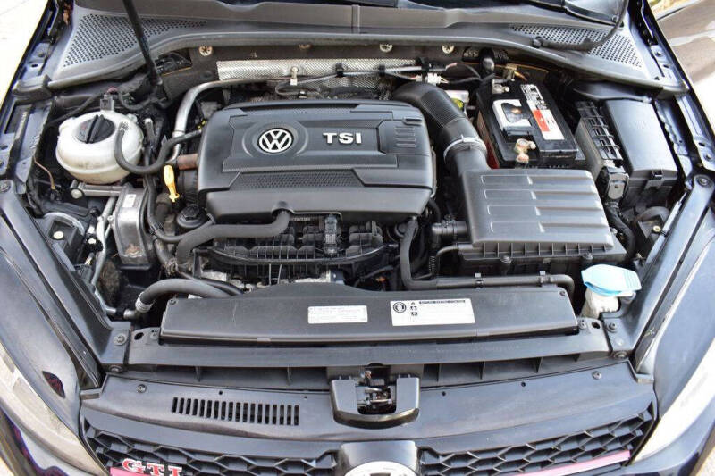 2017 Volkswagen Golf GTI S