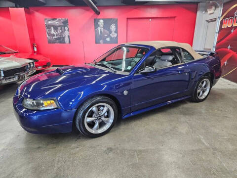 2004 Ford Mustang GT Deluxe