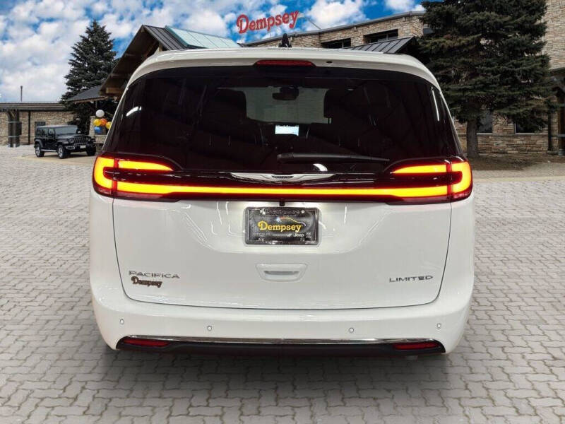 2026 Chrysler Pacifica Limited