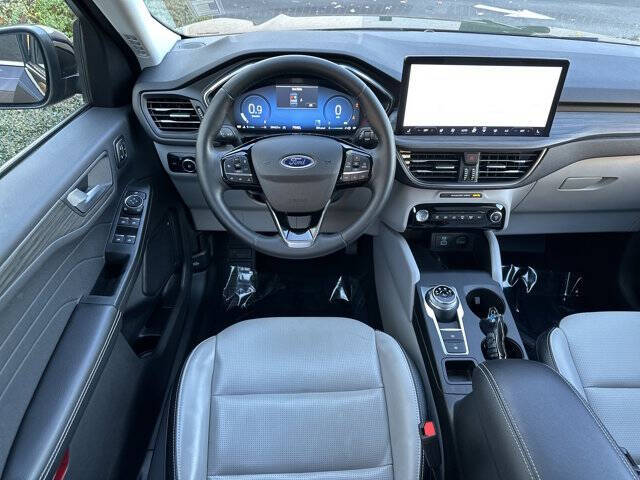 2023 Ford Escape Platinum