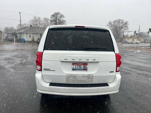 2014 Dodge Grand Caravan SE