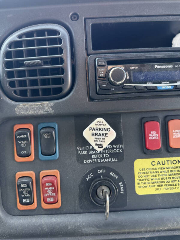 2014 Freightliner B2 Chassis