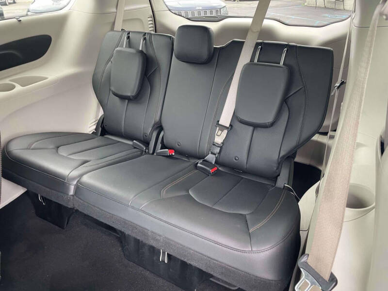2018 Chrysler Pacifica Touring L