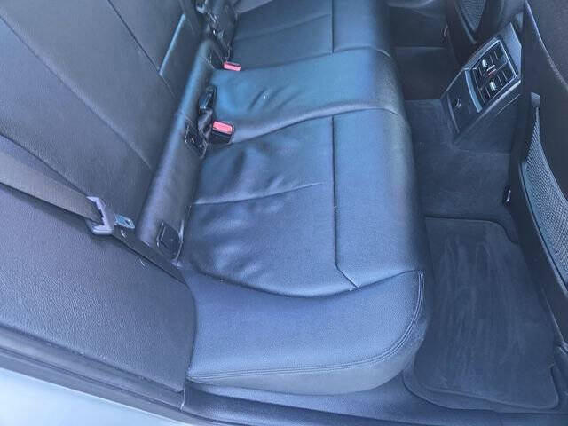 2017 BMW 3 Series 330e iPerformance