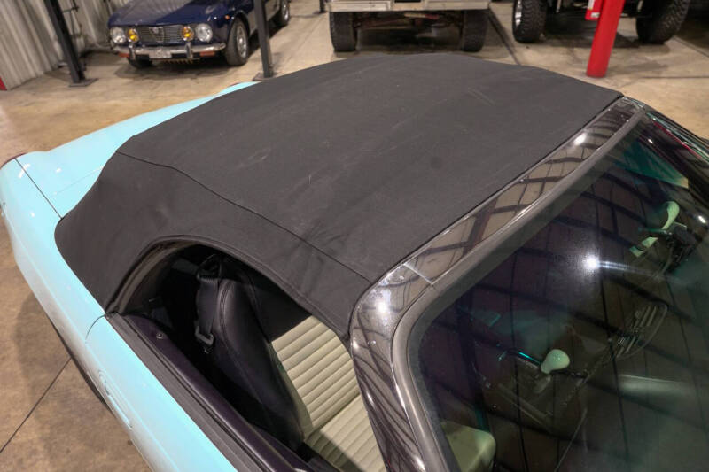 2003 Ford Thunderbird Deluxe