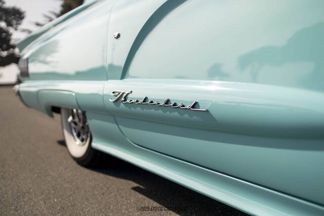 1960 Ford Thunderbird