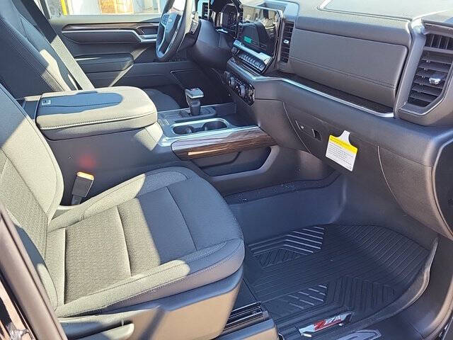 2025 Chevrolet Silverado 1500