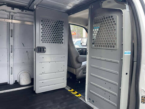 2020 Chevrolet Express 2500