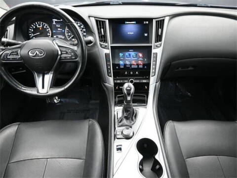 2022 Infiniti Q50 Luxe