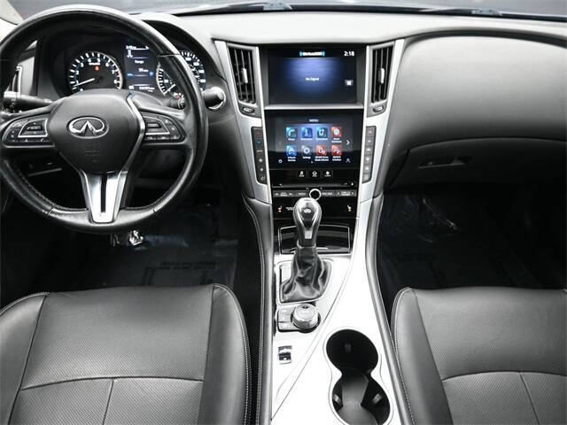 2022 Infiniti Q50 Luxe